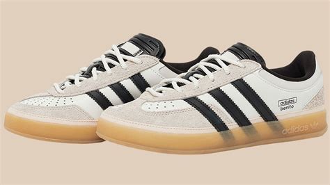 adidas gazelle indoor bad bunny.